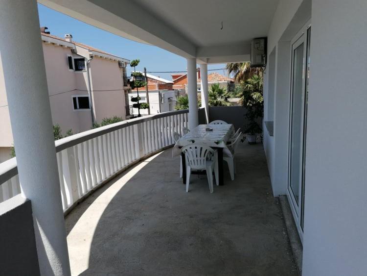 La Palma Apartment Pakostane Exterior photo